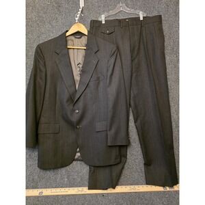 Kuppenheimer Suit Mens 44 Gray Pinstripe 2 Piece Jacket Pants Made USA Classic